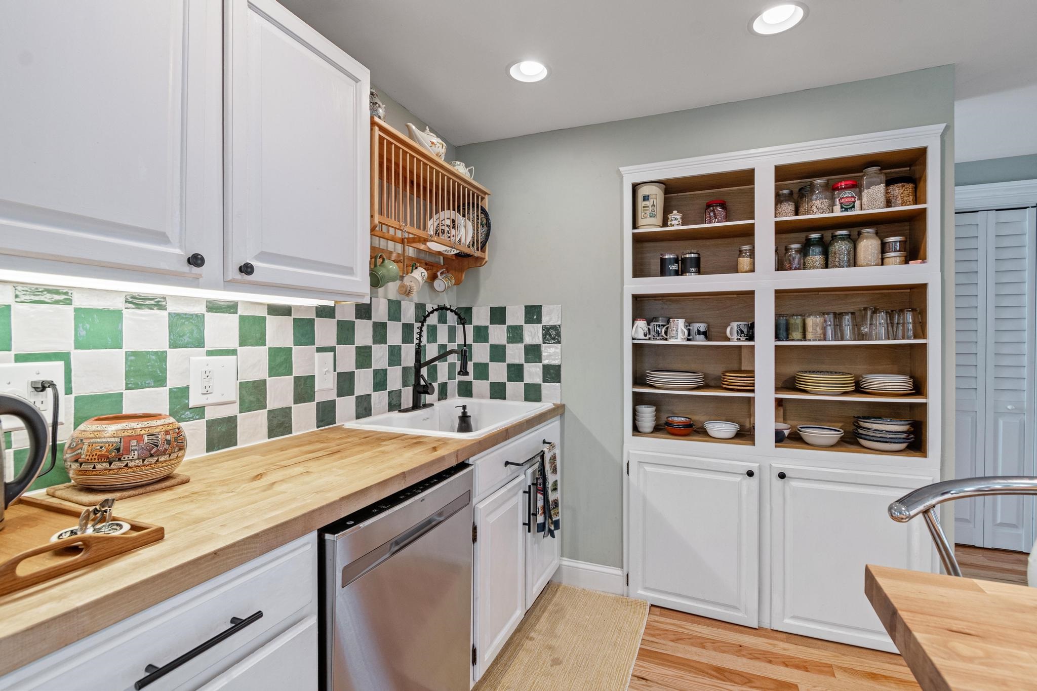 1116 Main Street Fairfax, VT 05454 - Photo 6 of 58