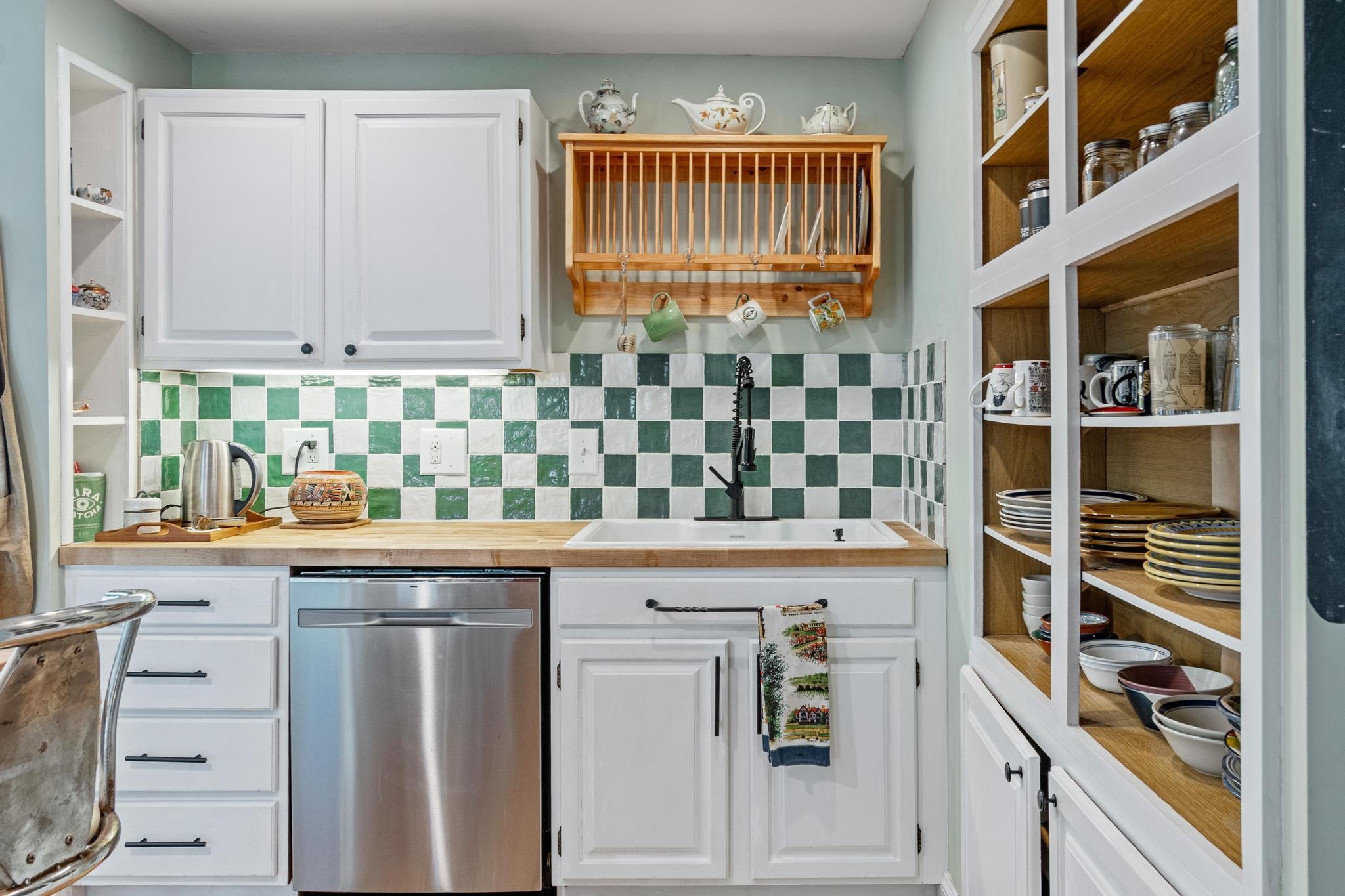 1116 Main Street Fairfax, VT 05454 - Photo 9 of 58