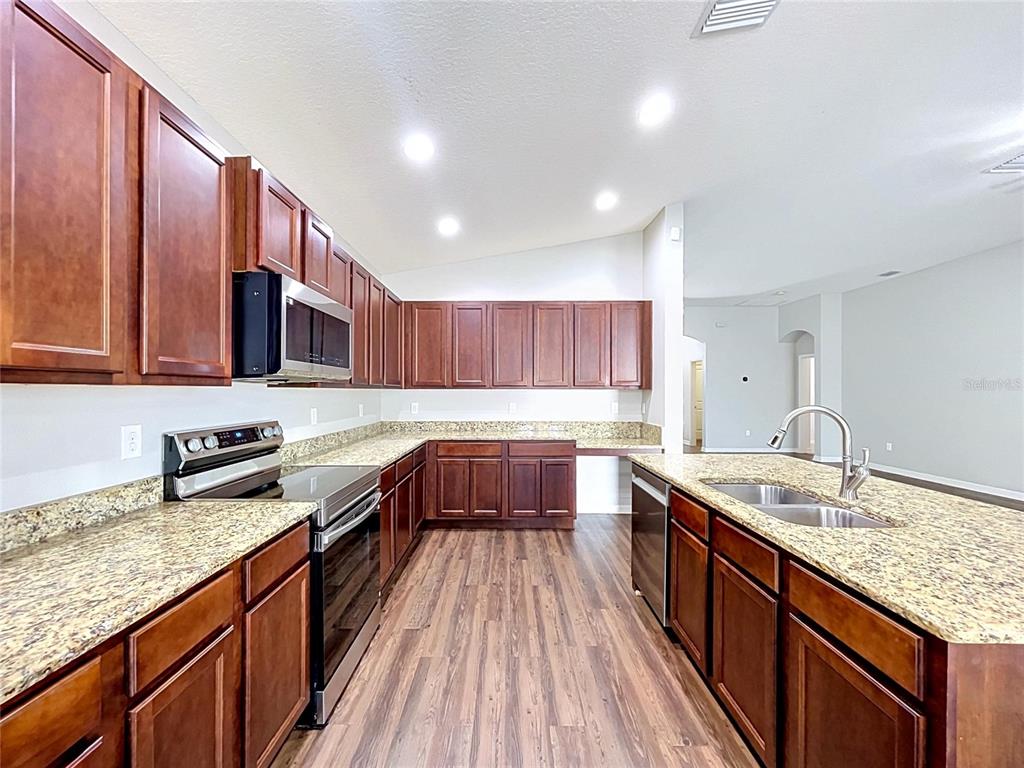 667 Hartford Heights Street Spring Hill, FL 34609 - Photo 20 of 55