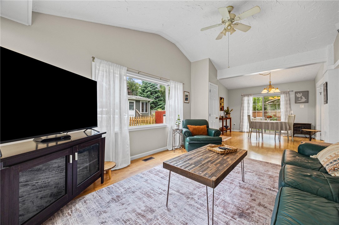11 Seacliffe Road Irondequoit, NY 14622 - Photo 15 of 50 Gallery Image 15