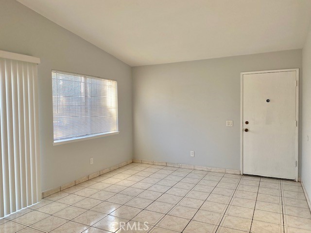 5640 Sexton Lane Riverside, CA 92509 - Photo 5 of 18