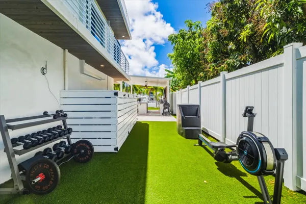 $2,595,000 | 292 Woods Avenue, Tavernier, FL 33070