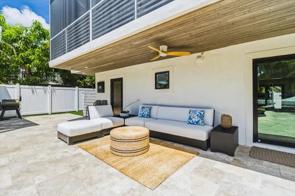 $2,595,000 | 292 Woods Avenue, Tavernier, FL 33070