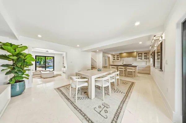 $2,595,000 | 292 Woods Avenue, Tavernier, FL 33070