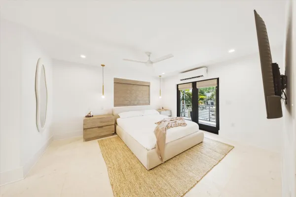 $2,595,000 | 292 Woods Avenue, Tavernier, FL 33070