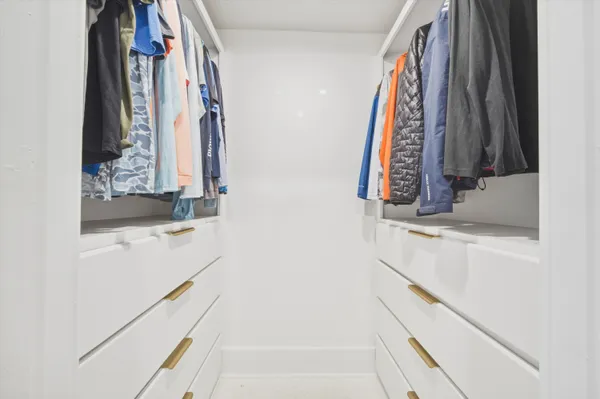 $2,595,000 | 292 Woods Avenue, Tavernier, FL 33070