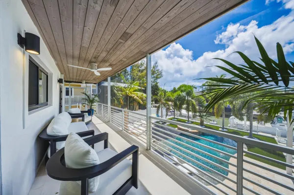 $2,595,000 | 292 Woods Avenue, Tavernier, FL 33070