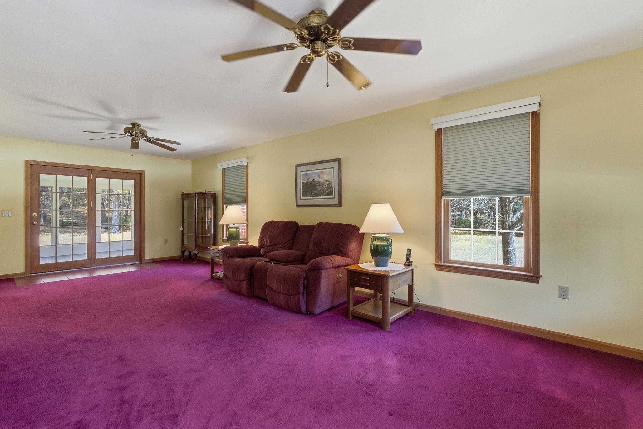 166 Amherst Street Amherst, NH 03031 - Photo 29 of 60