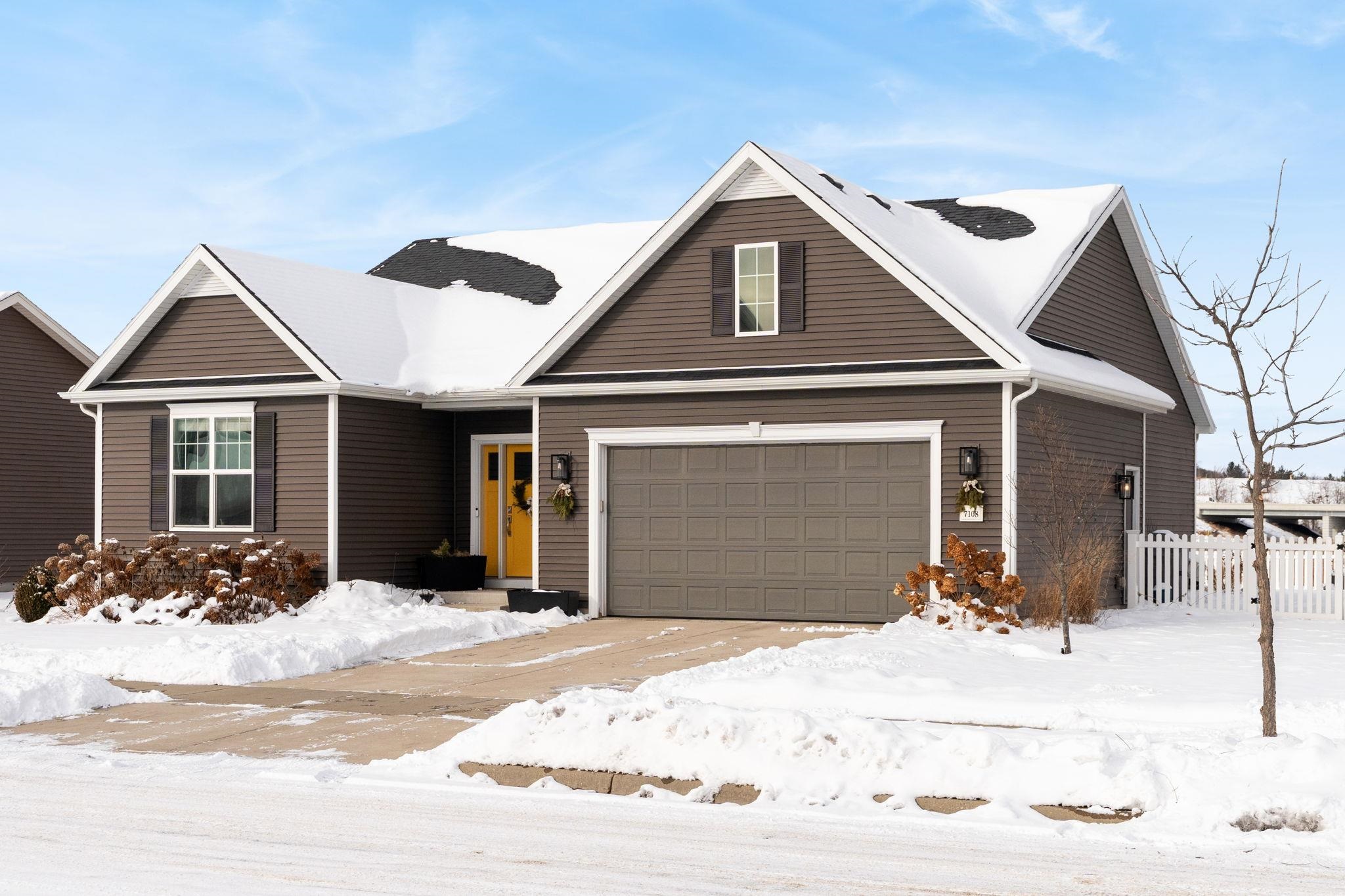 7108 Reston Heights Drive Madison, WI 53718 - Photo 8 of 50