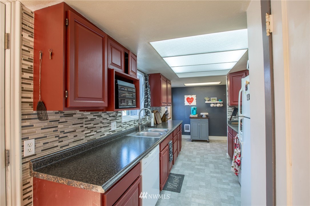 215 Mocliff Road Ephrata, WA 98823 - Photo 12 of 26