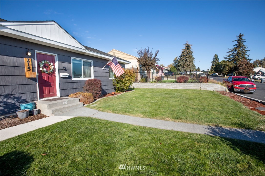 215 Mocliff Road Ephrata, WA 98823 - Photo 5 of 26