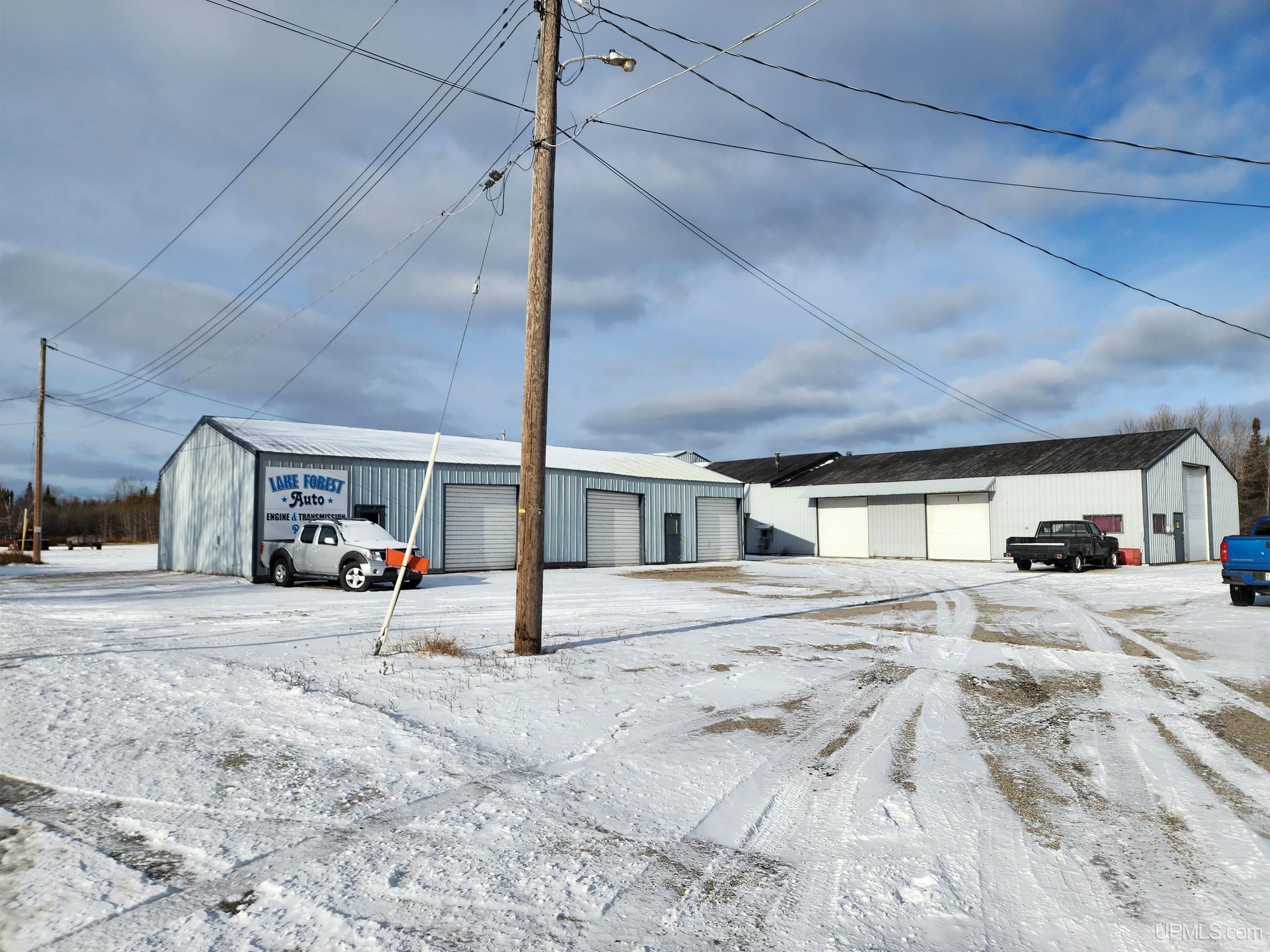 5224 11th Road Escanaba, MI 49829 - Photo 29 of 35