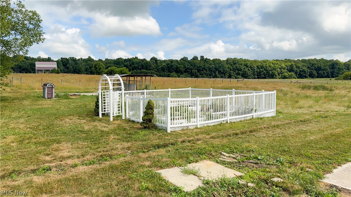 11241 Center Road Garrettsville, OH 44231 - Photo 31 of 49