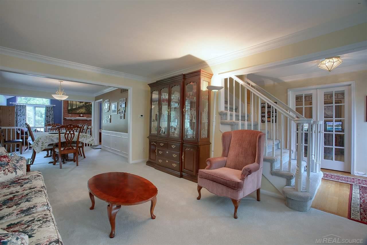 46324 Fairwind Road Macomb, MI 48044 - Photo 7 of 34