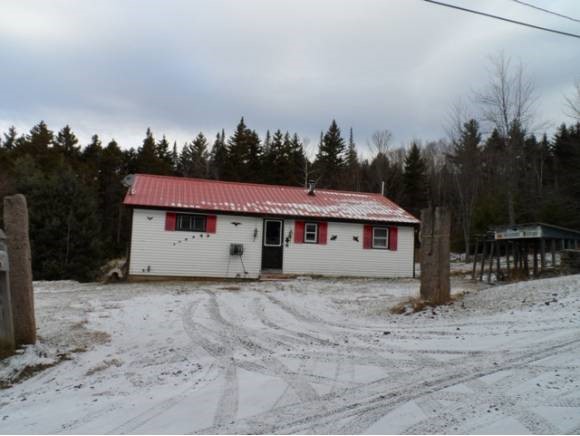 23 Turner Road Columbia, NH 03590 - Photo 1 of 1
