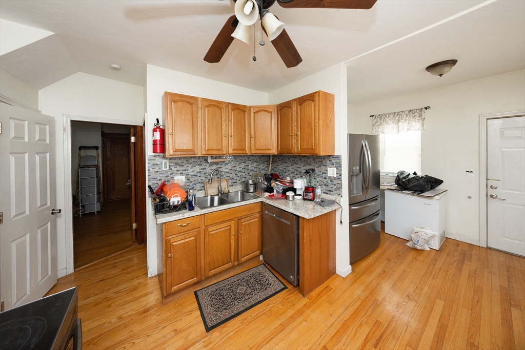 4 Stockholm Street Worcester, MA 01607 - Photo 15 of 23