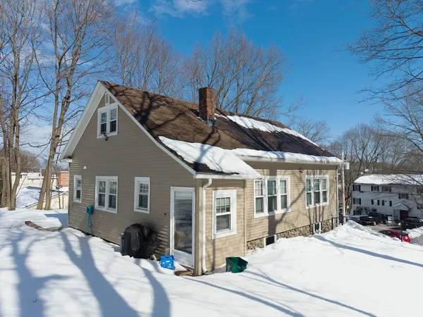 $430,000 | 4 Stockholm Street, Worcester, MA 01607