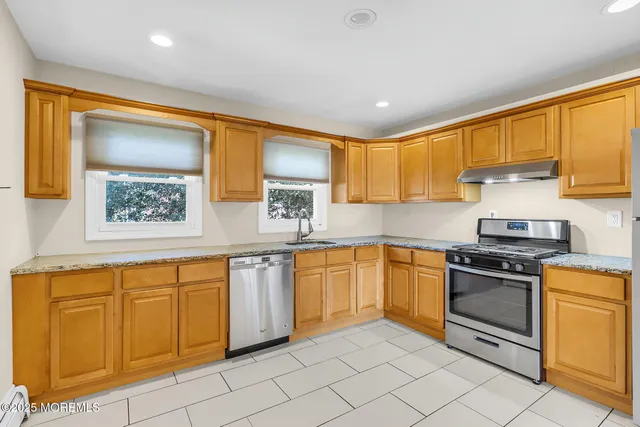 $549,900 | 230 Main Street, Port Monmouth, NJ 07758