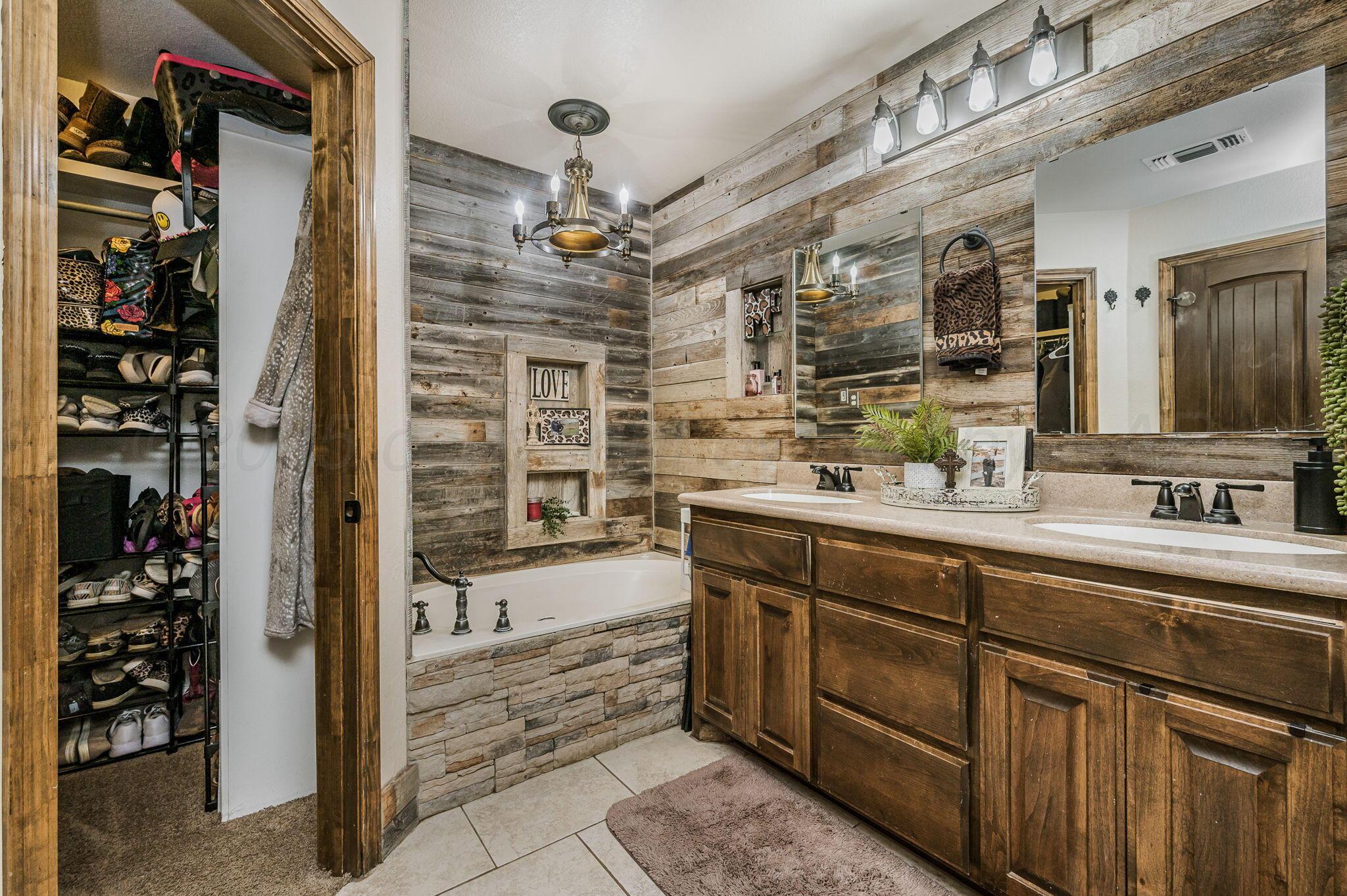 11151 West Rockwell Road Canyon, TX 79015 - Photo 14 of 36 1000010989