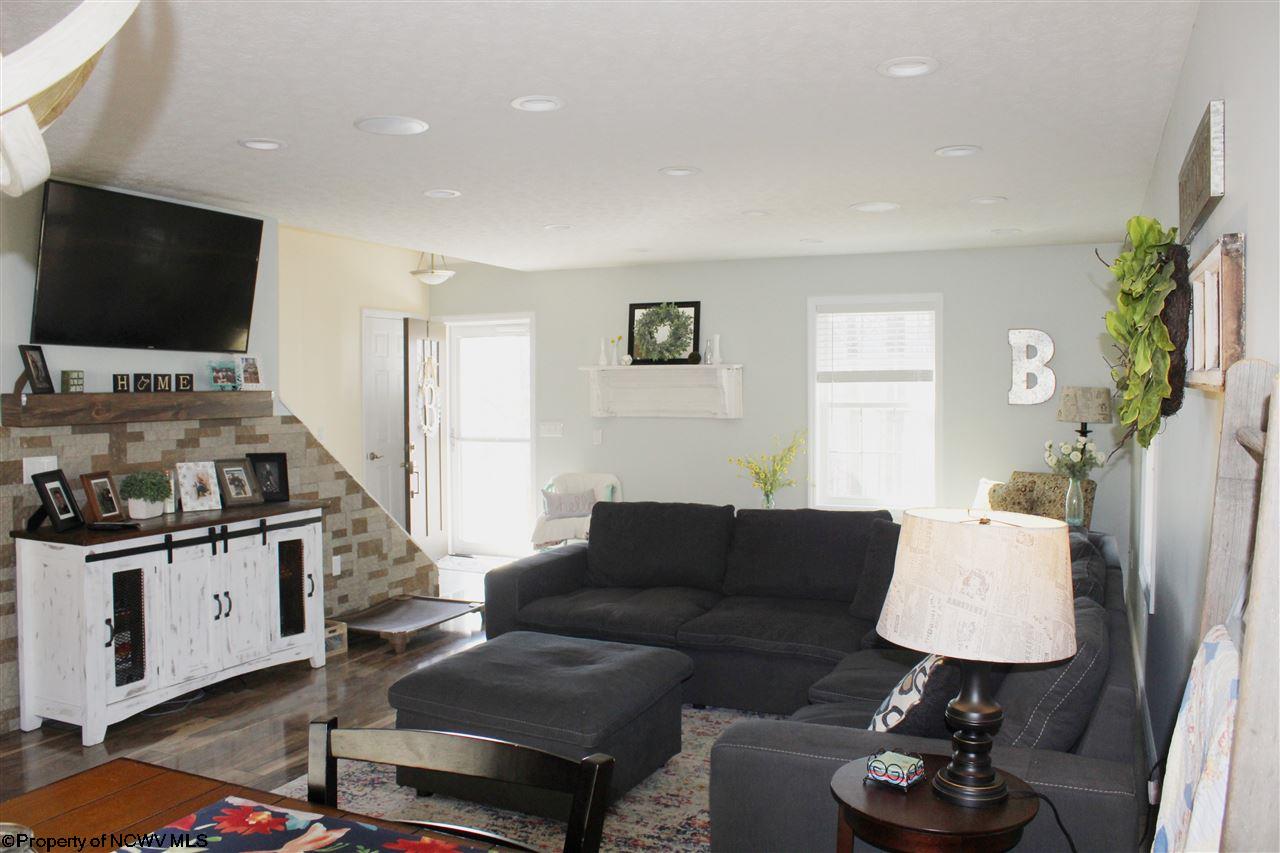 594 Jacobs Road Mount Clare, WV 26408 - Photo 5 of 20 Gallery Image 5