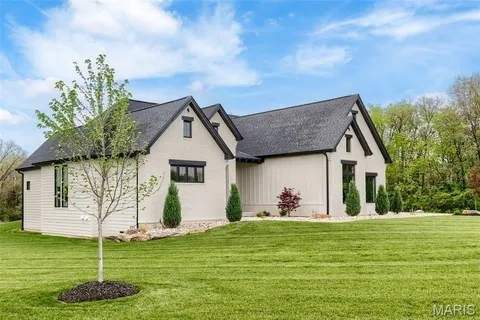 $1,450,000 | 3700 Nadler Road, Unit TBB), Wentzville, MO 63385