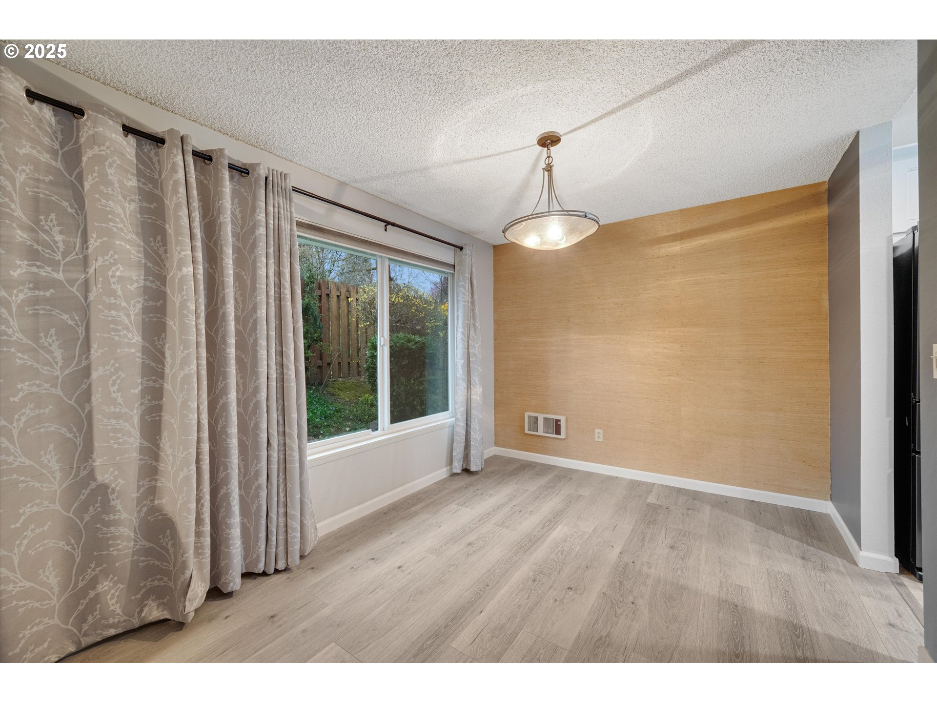 8600 Southwest Davies Road Beaverton, OR 97008 - Photo 13 of 31 Gallery Image 13