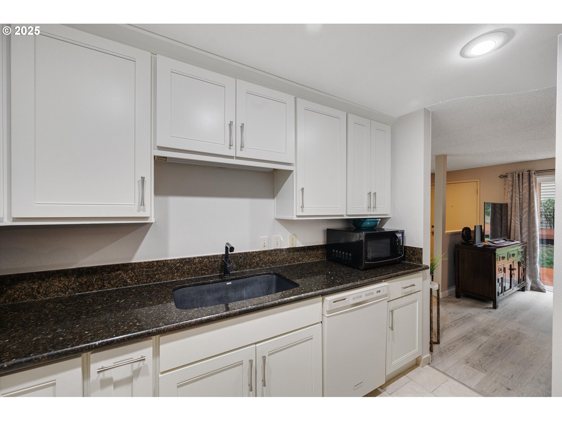 8600 Southwest Davies Road Beaverton, OR 97008 - Photo 20 of 31 Gallery Image 20