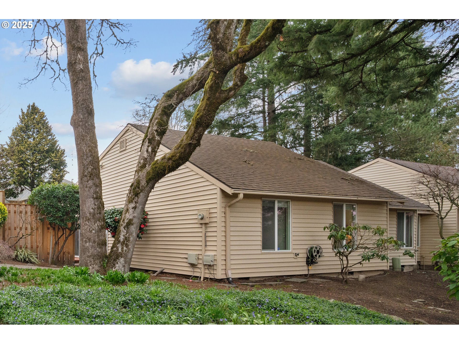 8600 Southwest Davies Road Beaverton, OR 97008 - Photo 3 of 31 Gallery Image 3