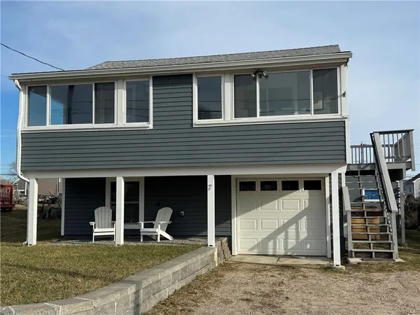 $2,800 | 7 White Cap Road, Narragansett, RI 02882