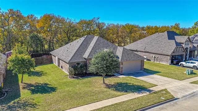 $290,000 | 139 Fieldview Drive, Crandall, TX 75114