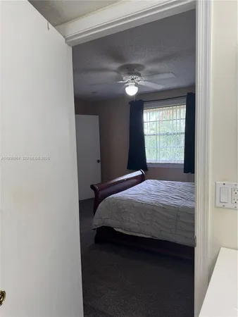 $199,900 | 5580 Lakeside Drive, Unit 205, Margate, FL 33063