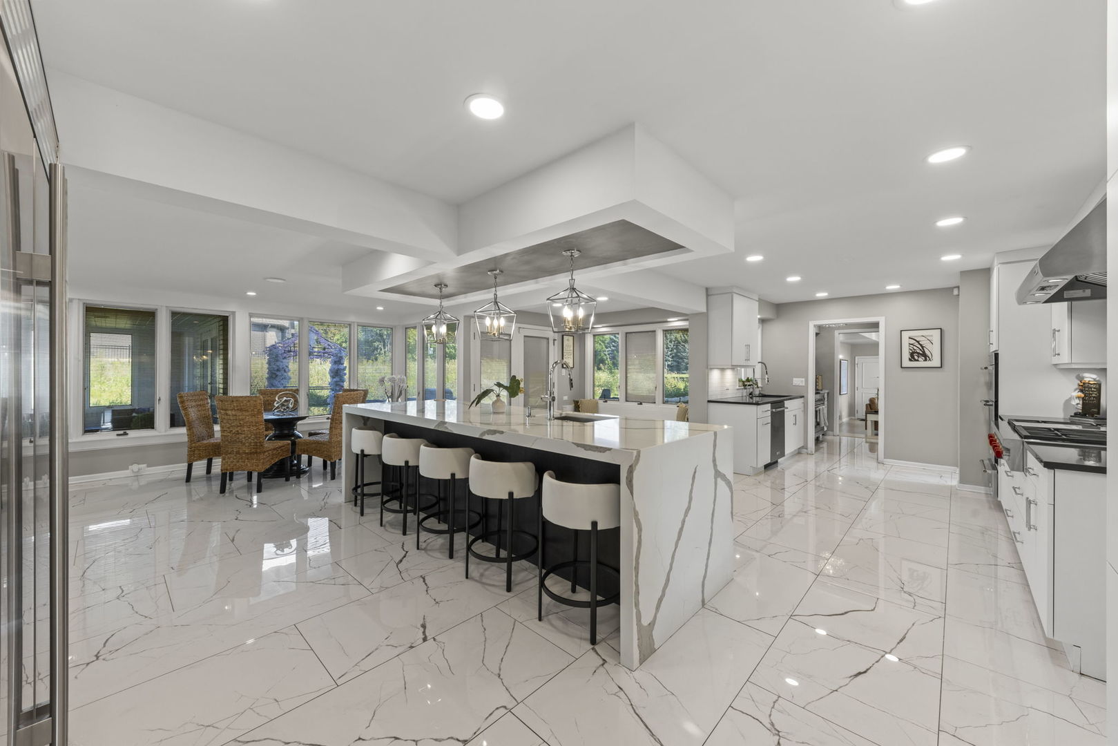 23W735 Hobson Road Naperville, IL 60540 - Photo 15 of 84 Gallery Image 15