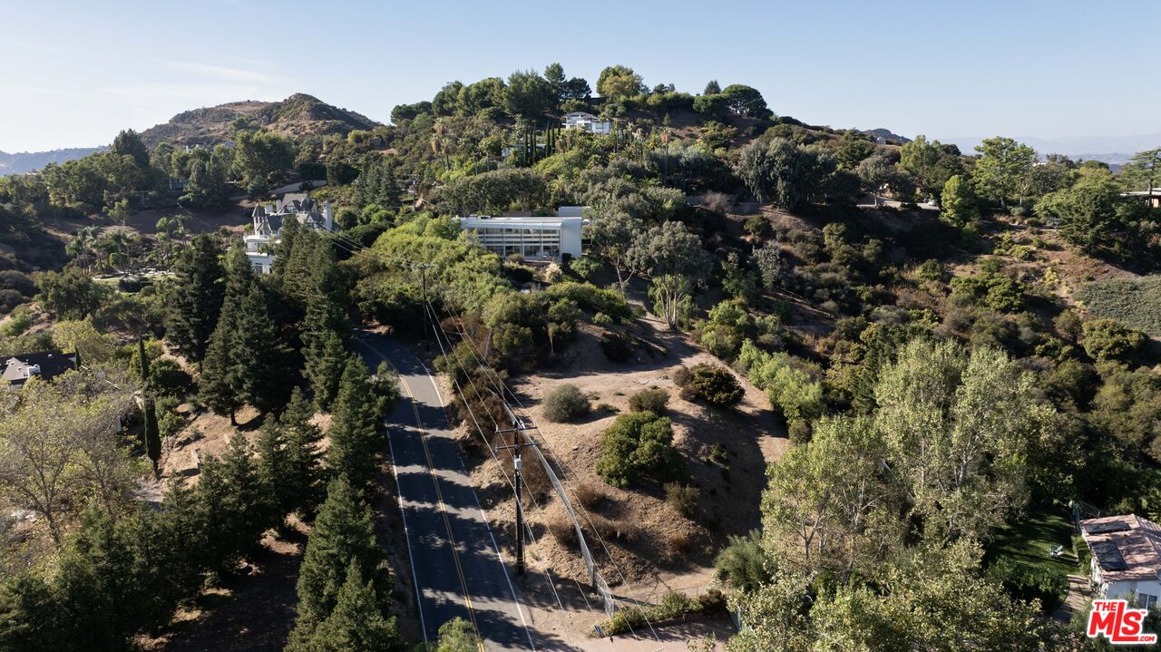 21839 Saddle Peak Road Topanga, CA 90290 - Photo 67 of 72