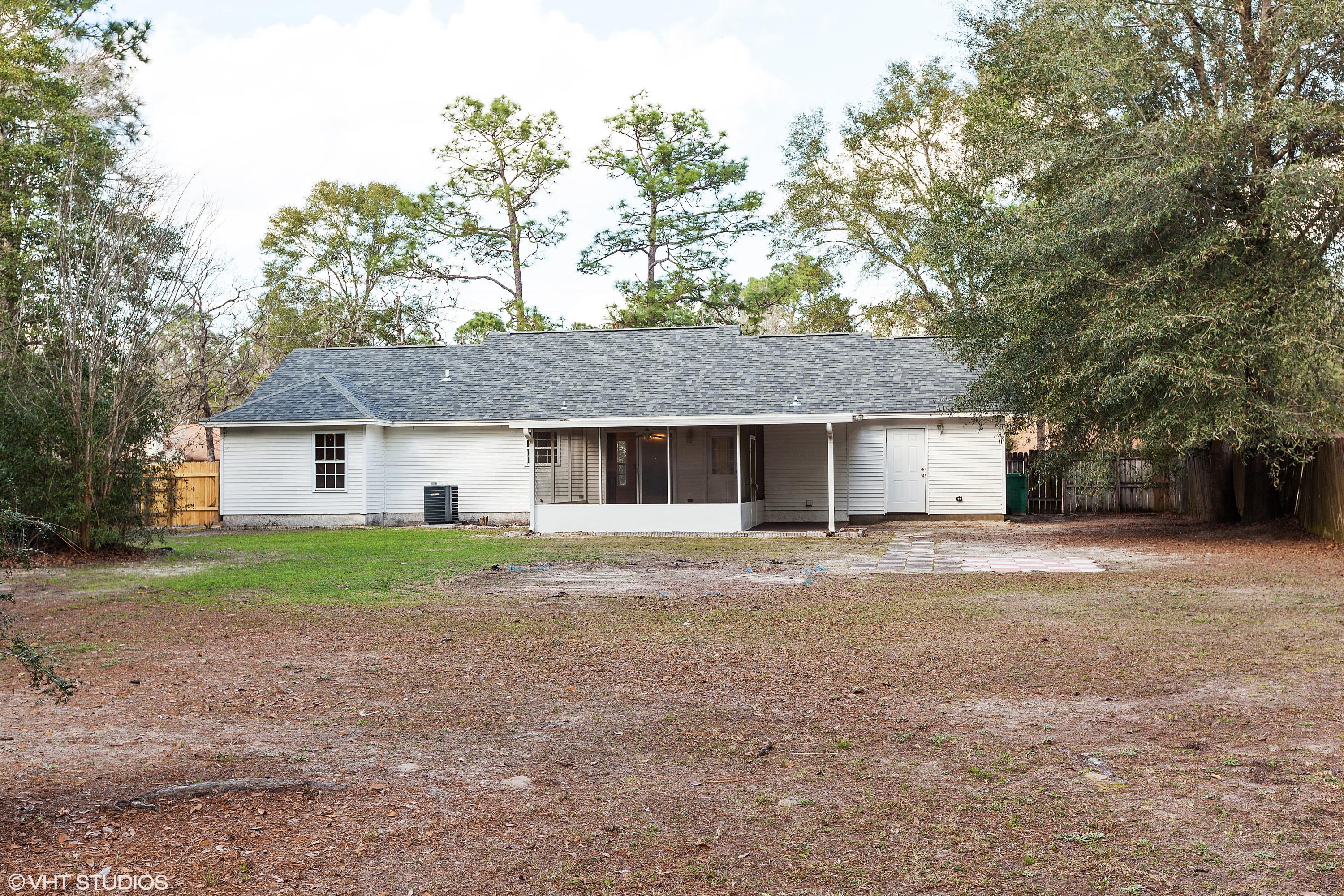 337 John King Road Crestview, FL 32539 - Photo 23 of 24 25_337JOHNKINGRD_2025_HiRes