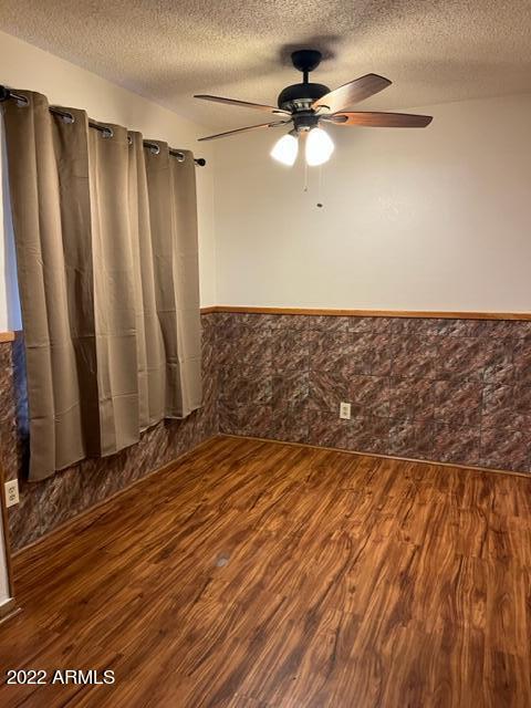 9666 West Mountain View Road, Unit B Peoria, AZ 85345 - Photo 10 of 24