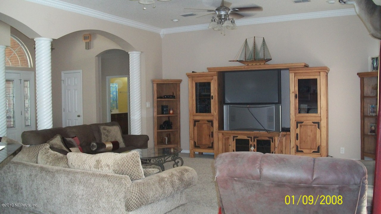6588 Sandsdale Road Macclenny, FL 32063 - Photo 12 of 25 Living Room
