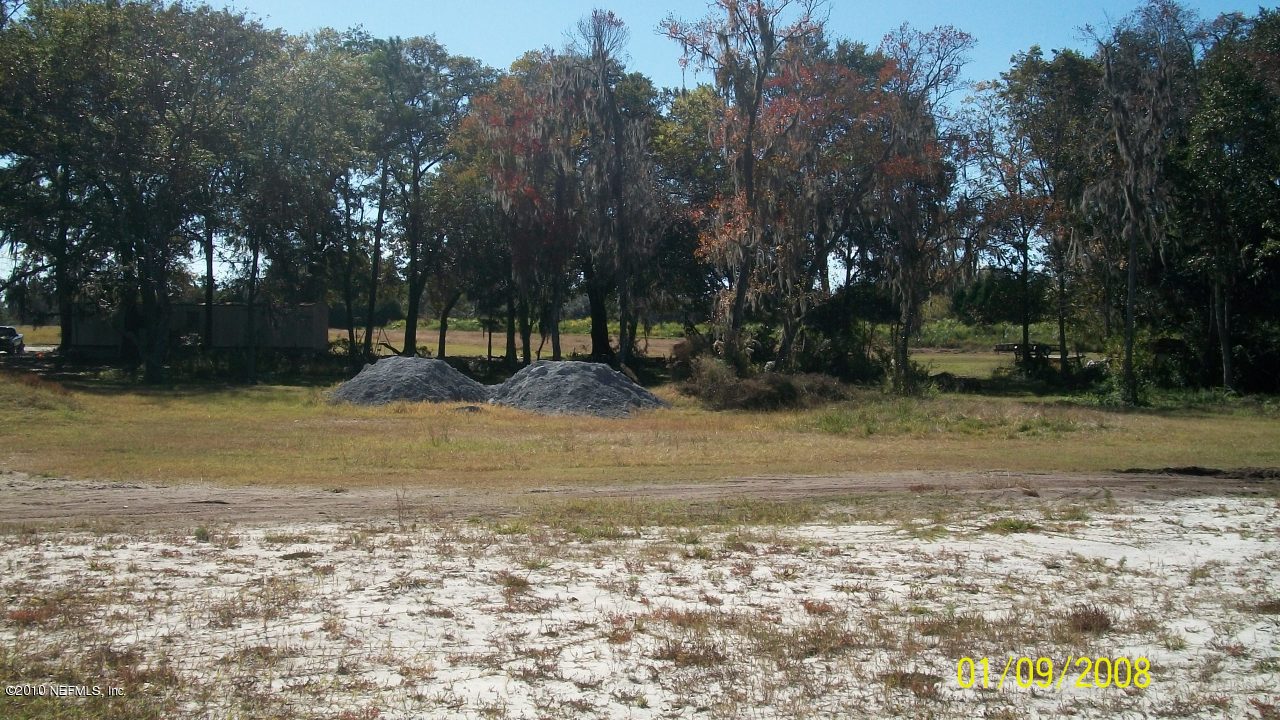 6588 Sandsdale Road Macclenny, FL 32063 - Photo 6 of 25 Back Yard