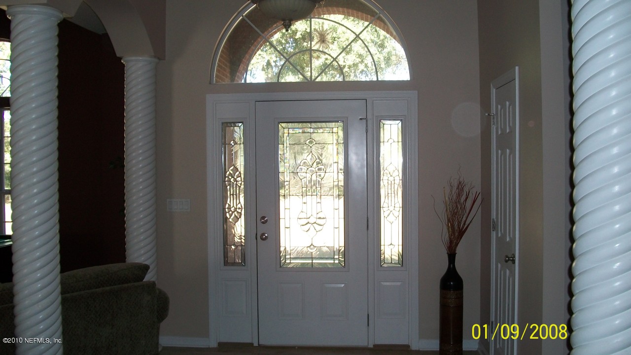 6588 Sandsdale Road Macclenny, FL 32063 - Photo 7 of 25 Formal entrance into home