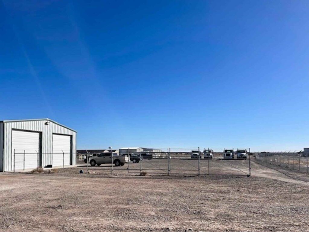 3050 Highway 17 Pecos, TX 79772 - Photo 2 of 22 a view of car parked in front of house