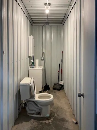 $1,400,000 | 3050 Highway 17, Pecos, TX 79772