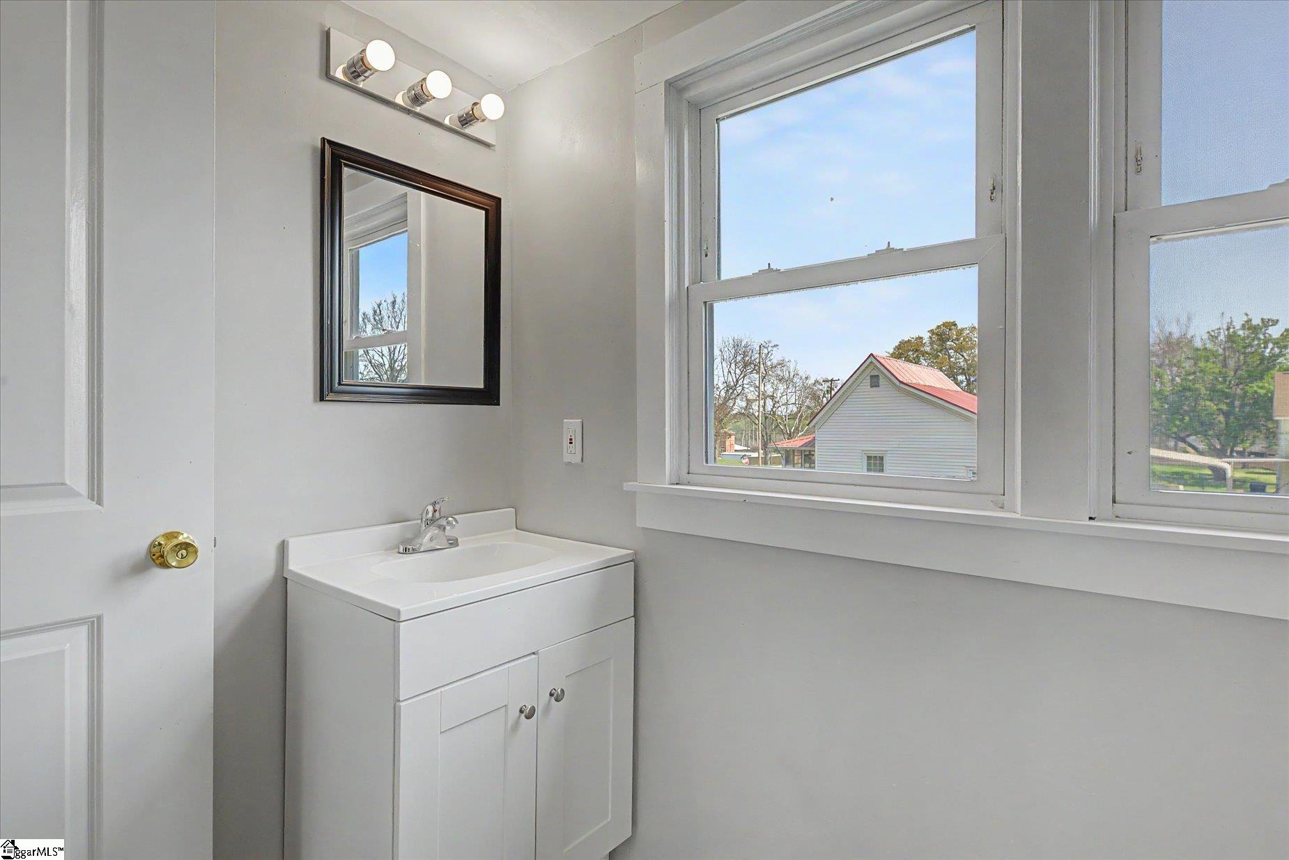 3 Wardlaw Street Pelzer, SC 29669 - Photo 23 of 35