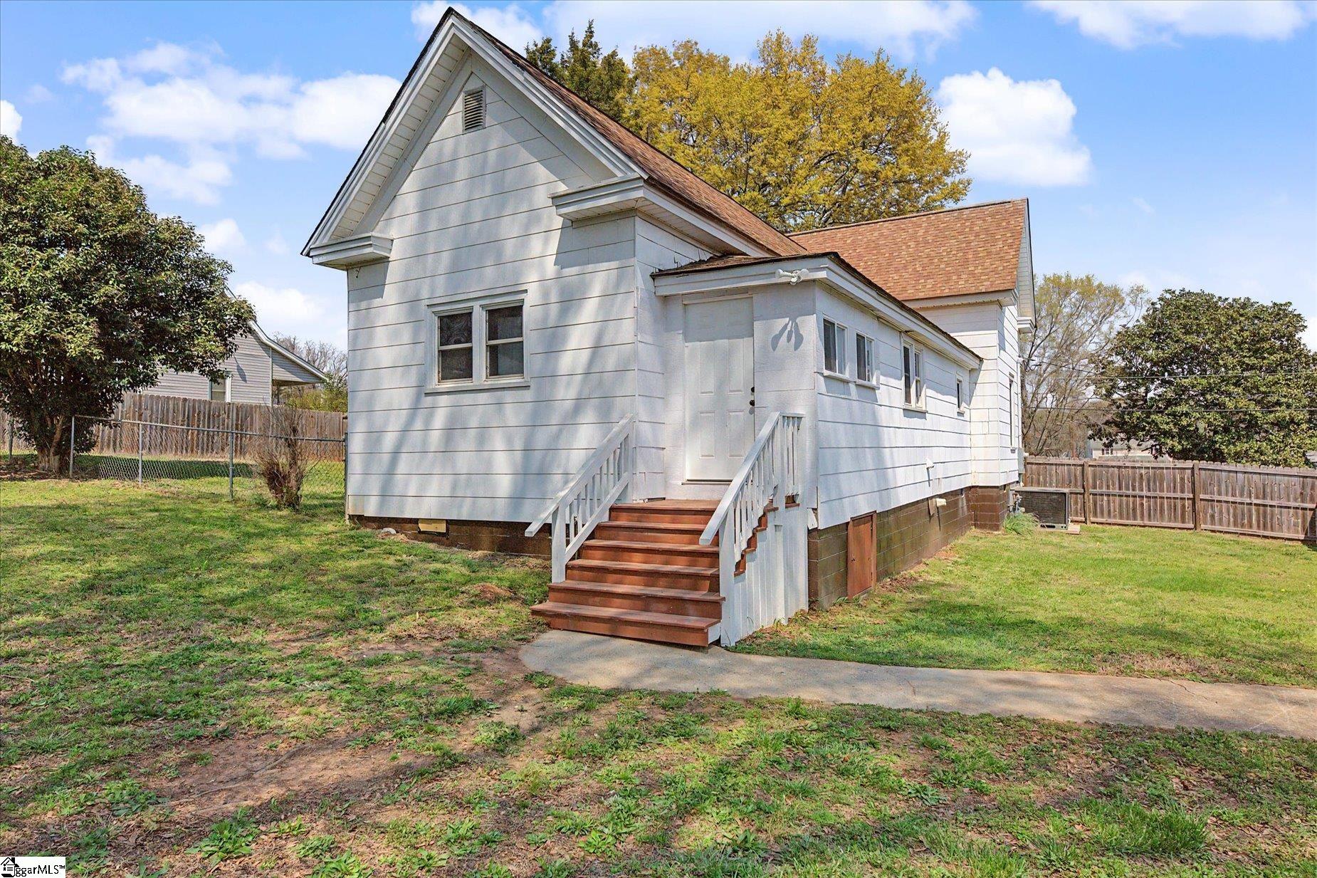 3 Wardlaw Street Pelzer, SC 29669 - Photo 29 of 35