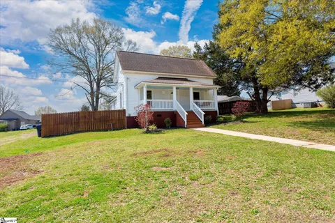 $229,000 | 3 Wardlaw Street, Pelzer, SC 29669