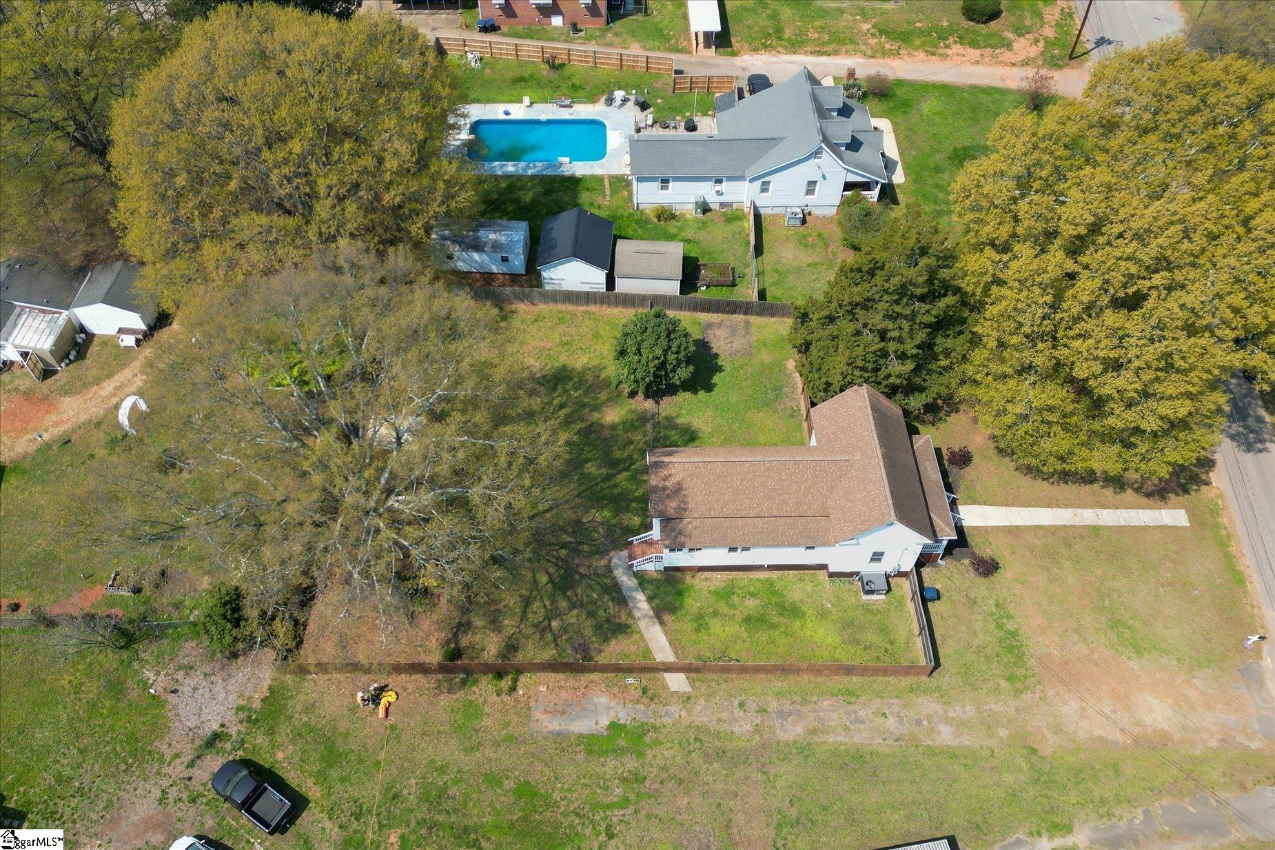 3 Wardlaw Street Pelzer, SC 29669 - Photo 5 of 35