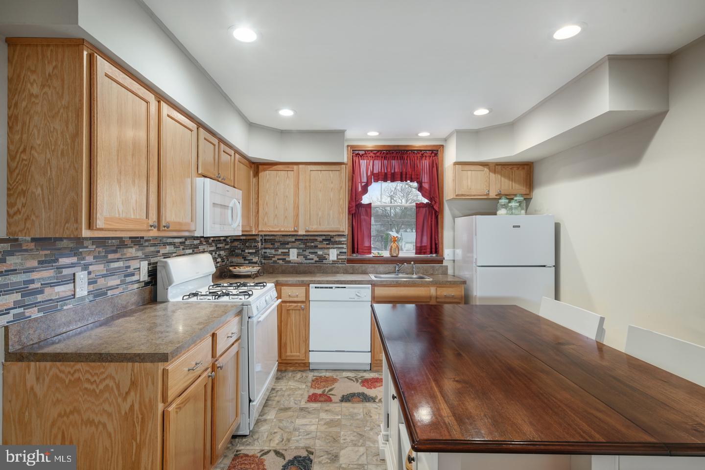 158 Lafayette Road Audubon, NJ 08106 - Photo 13 of 30 Plenty of cabinets & counterspace.