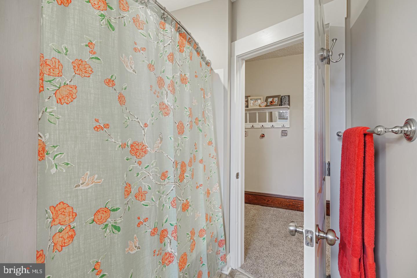 158 Lafayette Road Audubon, NJ 08106 - Photo 21 of 30 Full bath.