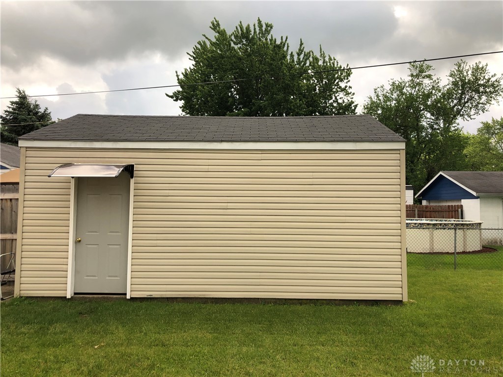 2205 South Hadley Road Springfield, OH 45505 - Photo 29 of 38 Gallery Image 29