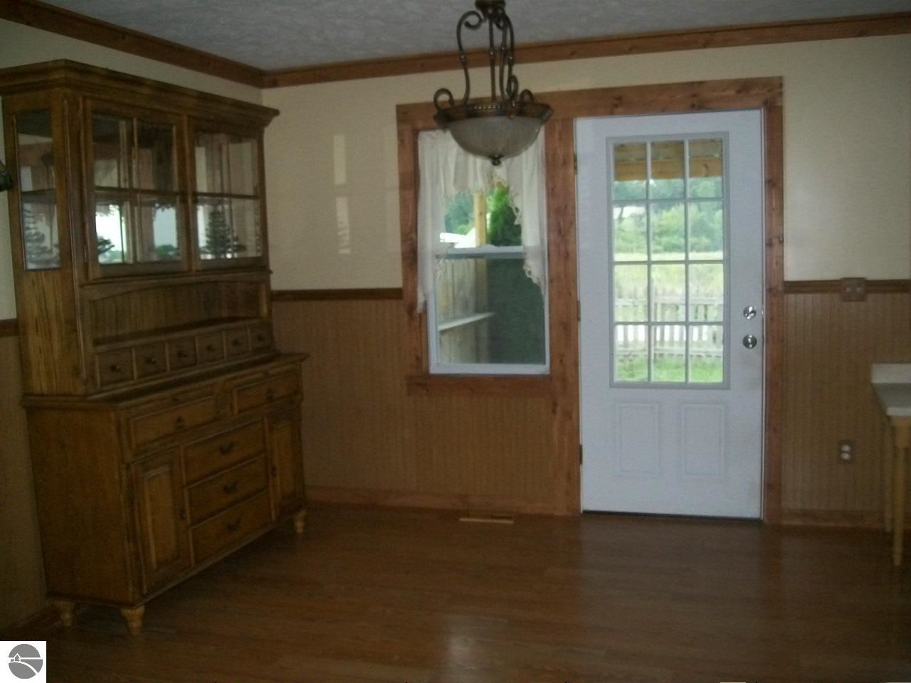 1185 South Luce Road Ithaca, MI 48847 - Photo 6 of 33 1789794-5.JPG