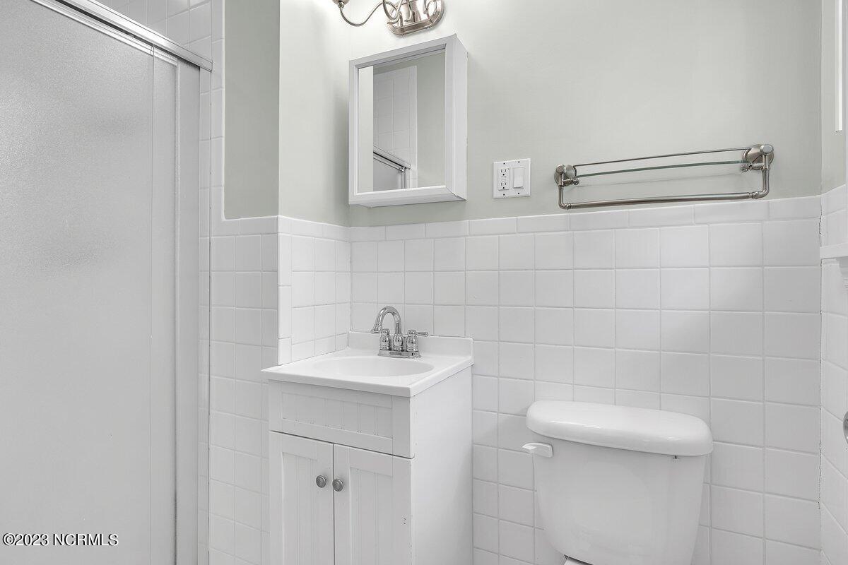 3906 Edgewood Road Wilmington, NC 28403 - Photo 25 of 39 Fina l3906 Edgewood Rd ILM- RJEM-3868