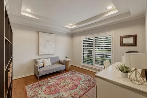 $929,900 | 9510 Hill View Drive, Dallas, TX 75231